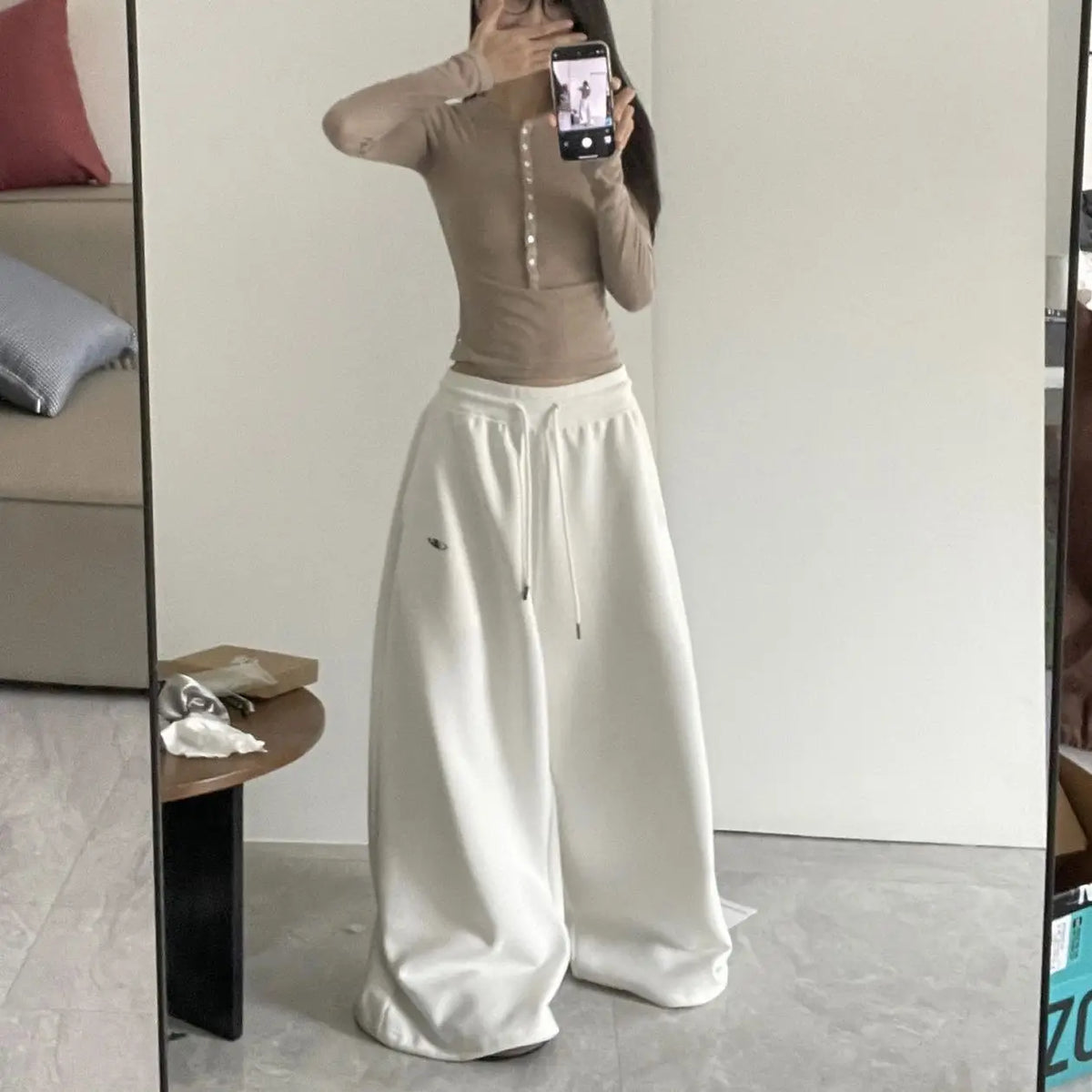 Women’s Striped Wide-Leg Cargo Pants