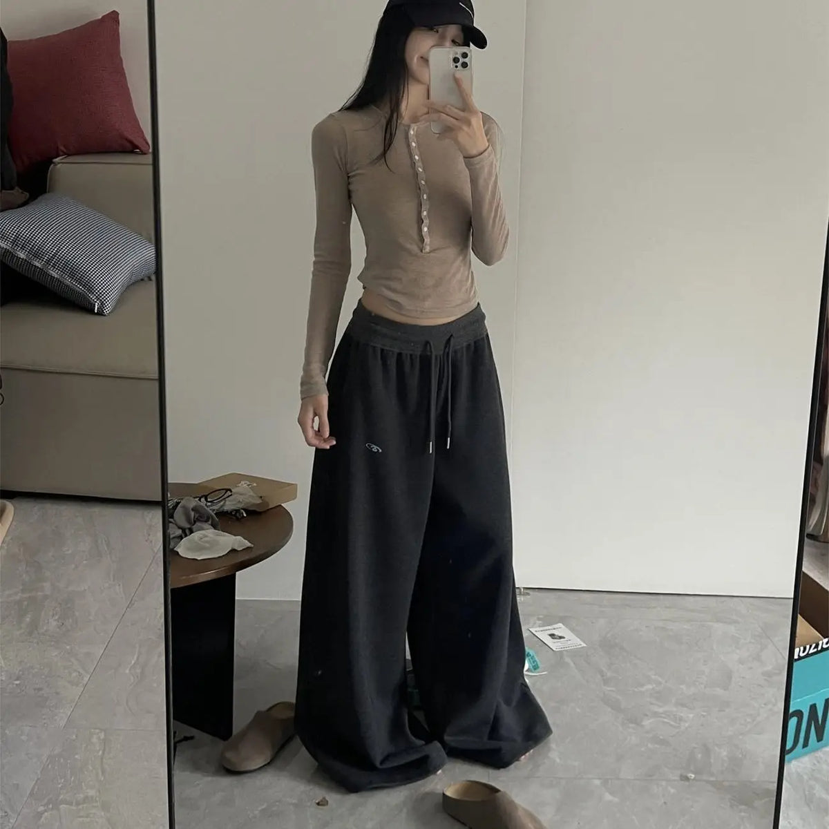 Women’s Striped Wide-Leg Cargo Pants