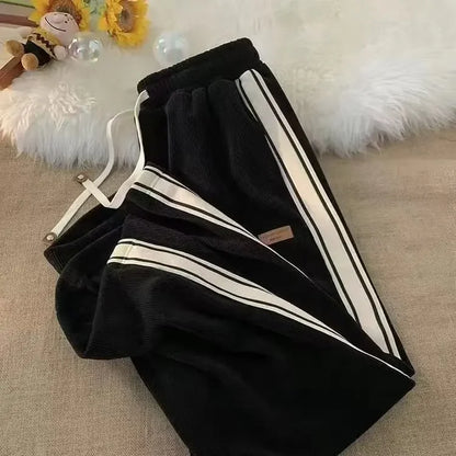 Men’s Corduroy Fleece-Lined Pants